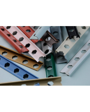 PERFIL PVC 9MM CINZA CLARO 2,6MT CANTO REDONDO